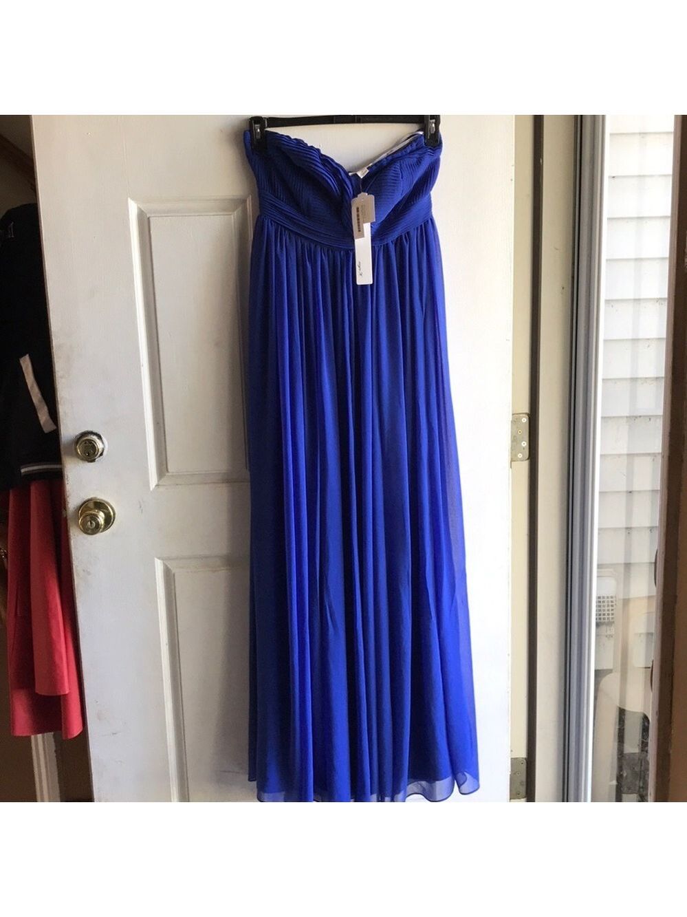 NWT Aryn K gown